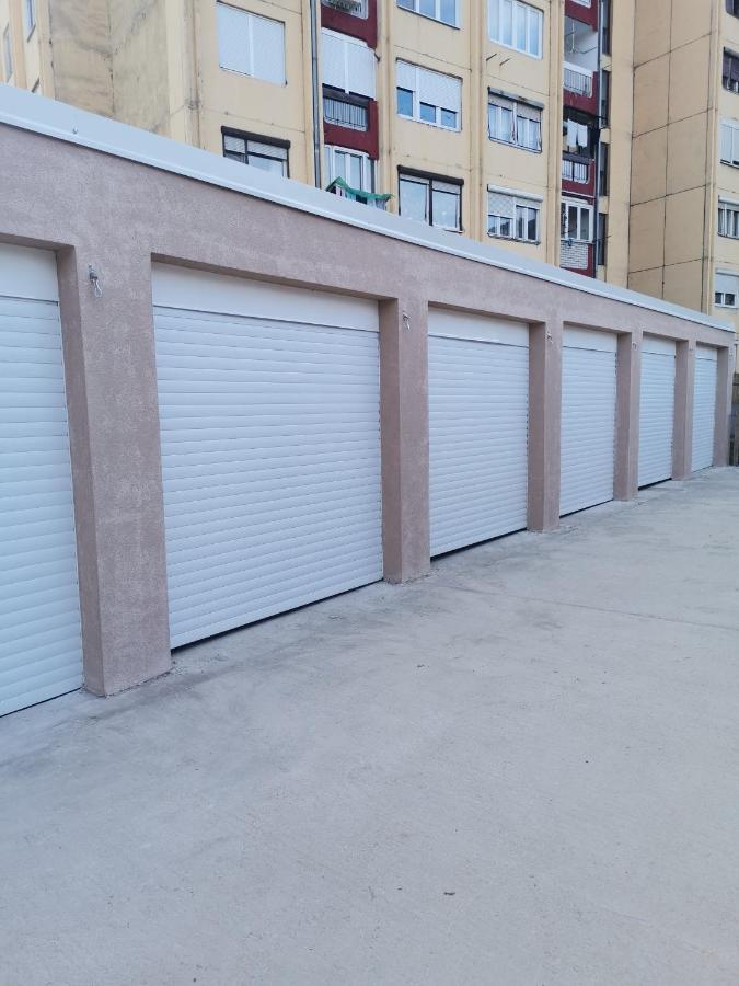 Apartman Vukota 2 Pirot Exterior foto